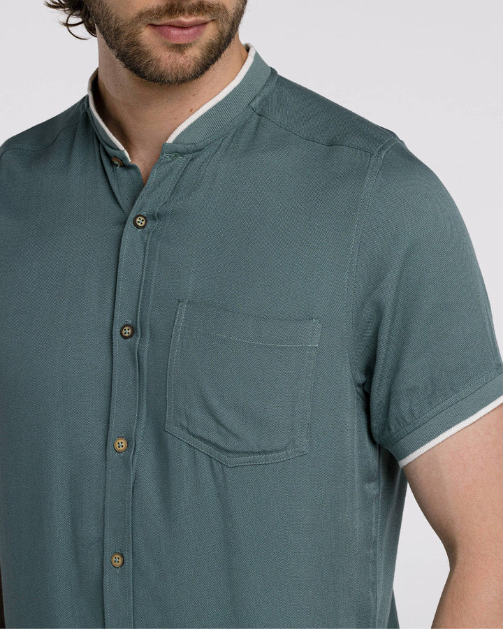 Camisa Spiritual de Hombre Fondo Entero Slim Fit Ref CS8016-VERDE