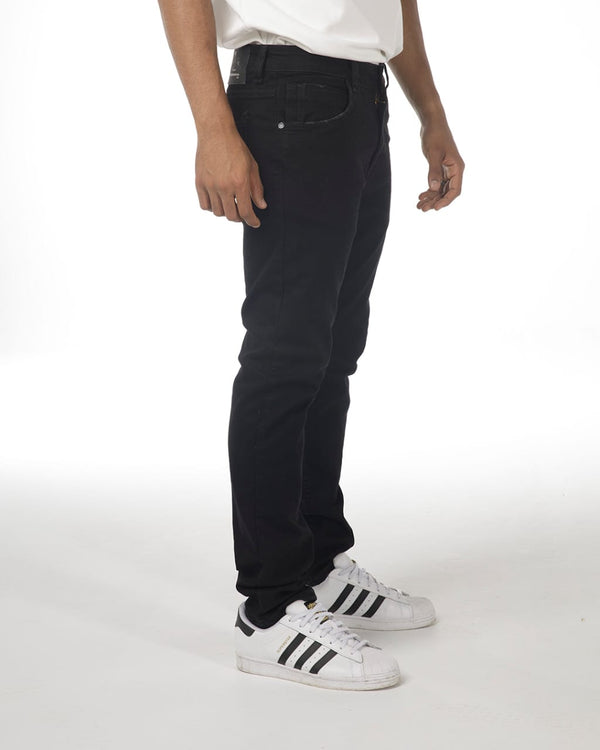 Jean Slim Fit en Tono Negro  Ref. HS9028